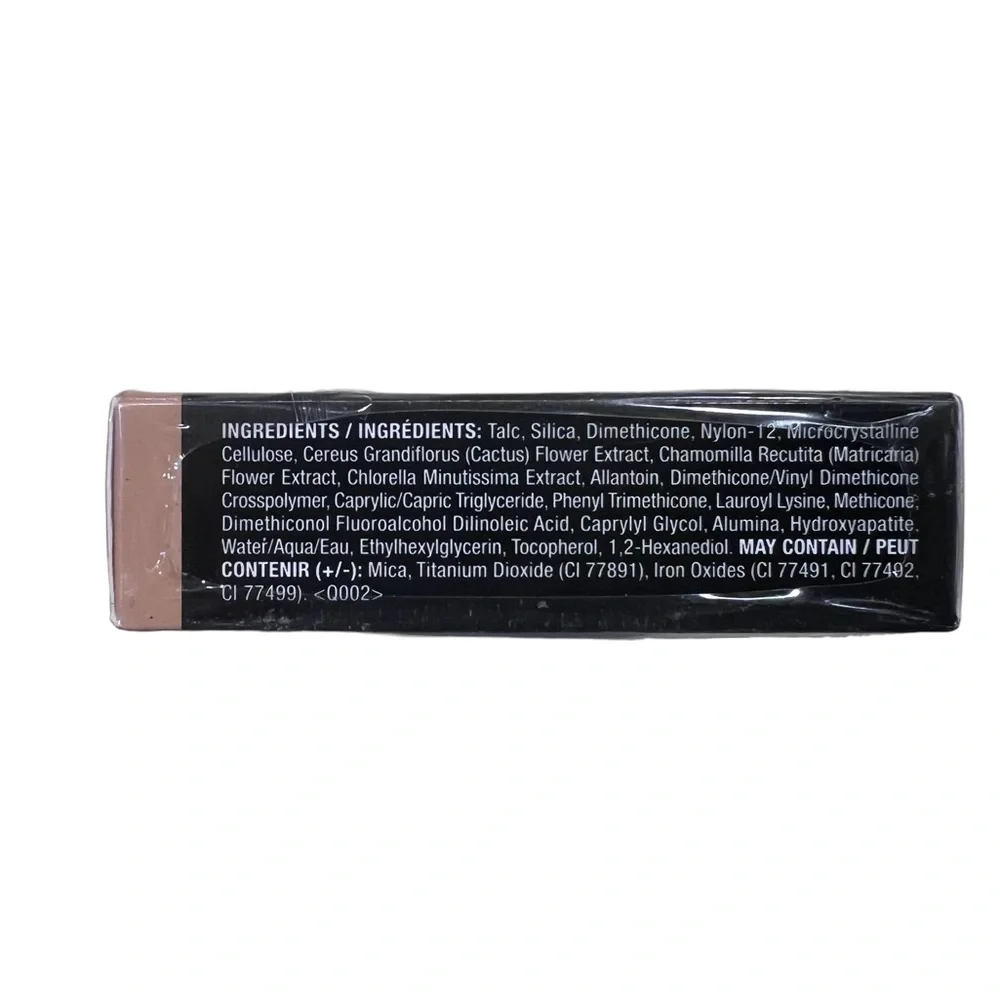 NYX Hydra Touch Powder Foundation - Warm Beige